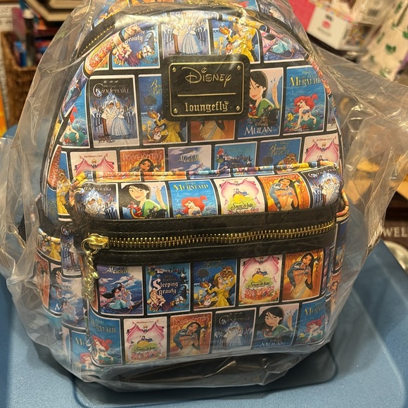 Loungefly Disney Princess VHS Tapes Mini Backpack (Exclusive Reprint) - Picture 2 of 9
